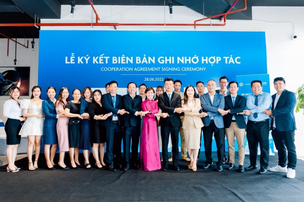 lễ ký kết UOB